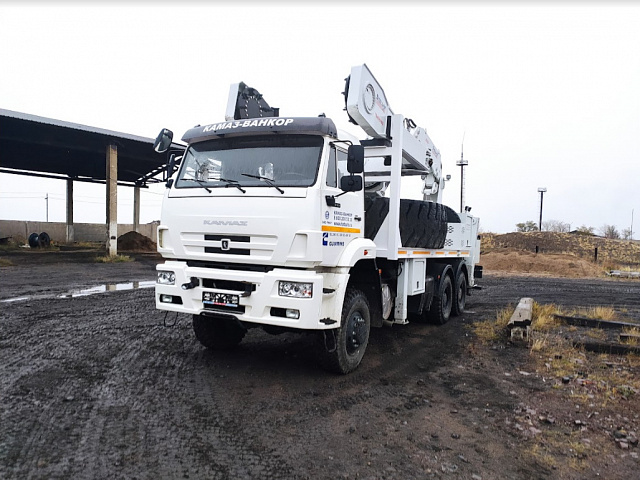 Шасси КАМАЗ 6522RT 6х6 с ДВС Cummins